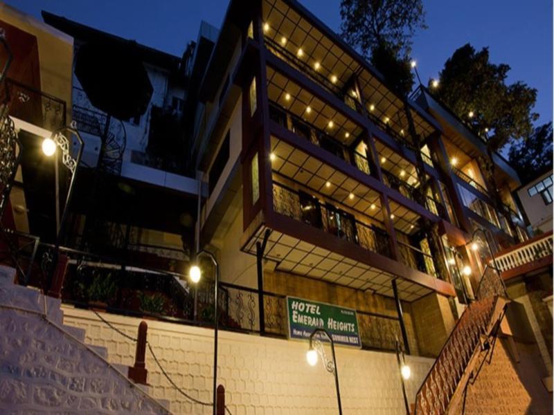Hotel Emerald Heights Массури Экстерьер фото